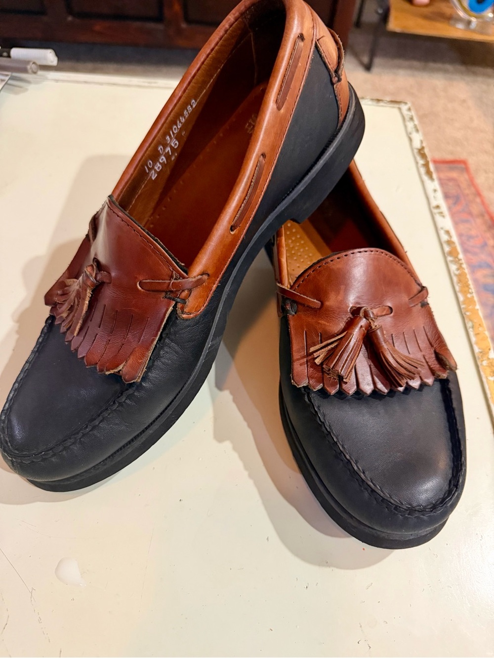 Vintage Sebago Handsewn Men’s 10D Black Brown Leather Kiltie Tassel Loafers